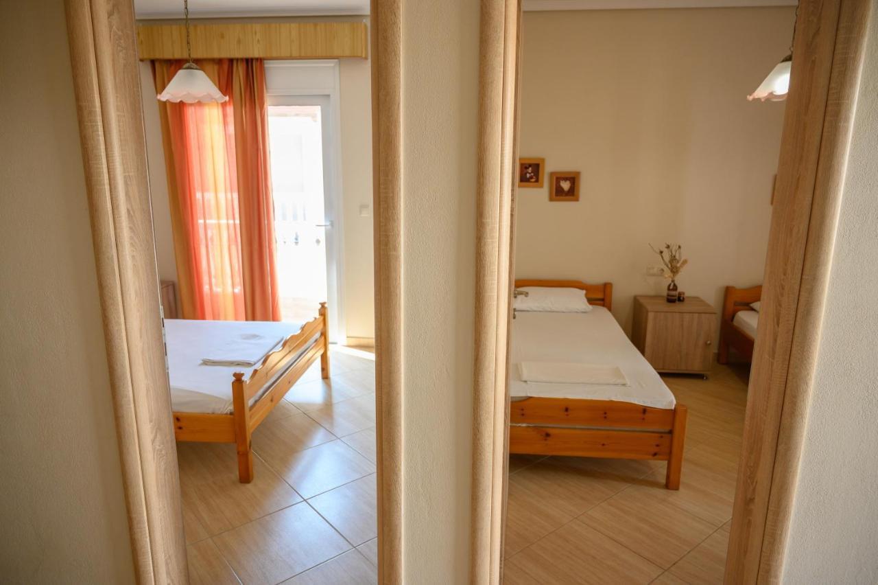 Anastasios Room'S Olympiaki Akti Bagian luar foto