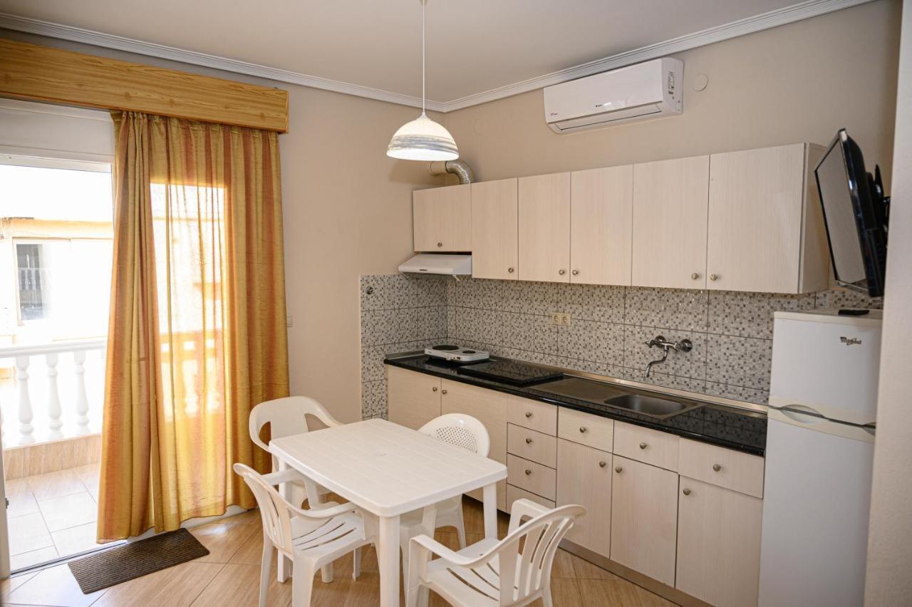 Anastasios Room'S Olympiaki Akti Bagian luar foto